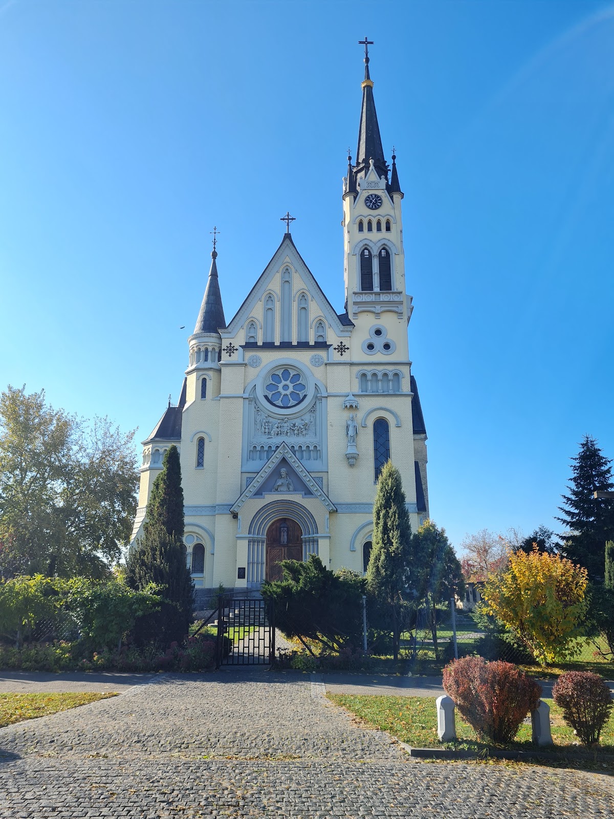 Фастов