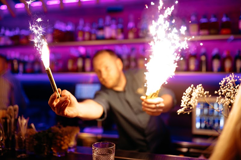 Iron Bell Bar