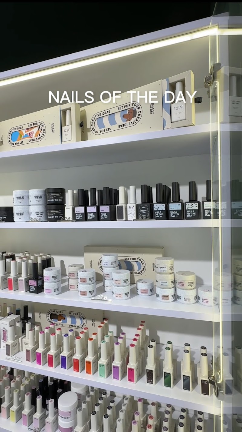 Royal Nails