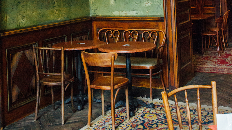 Atlas Bar