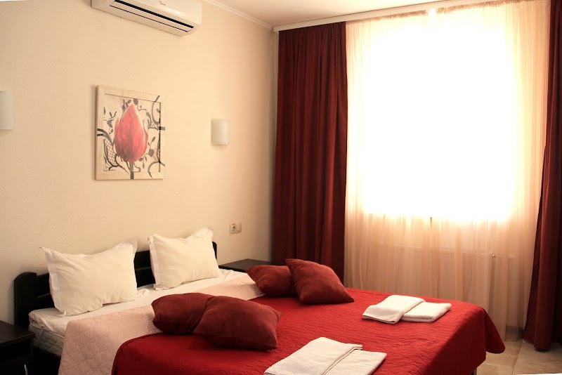 Breeze Hotel