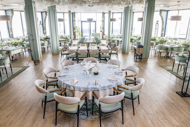 Neptune Sky Bar