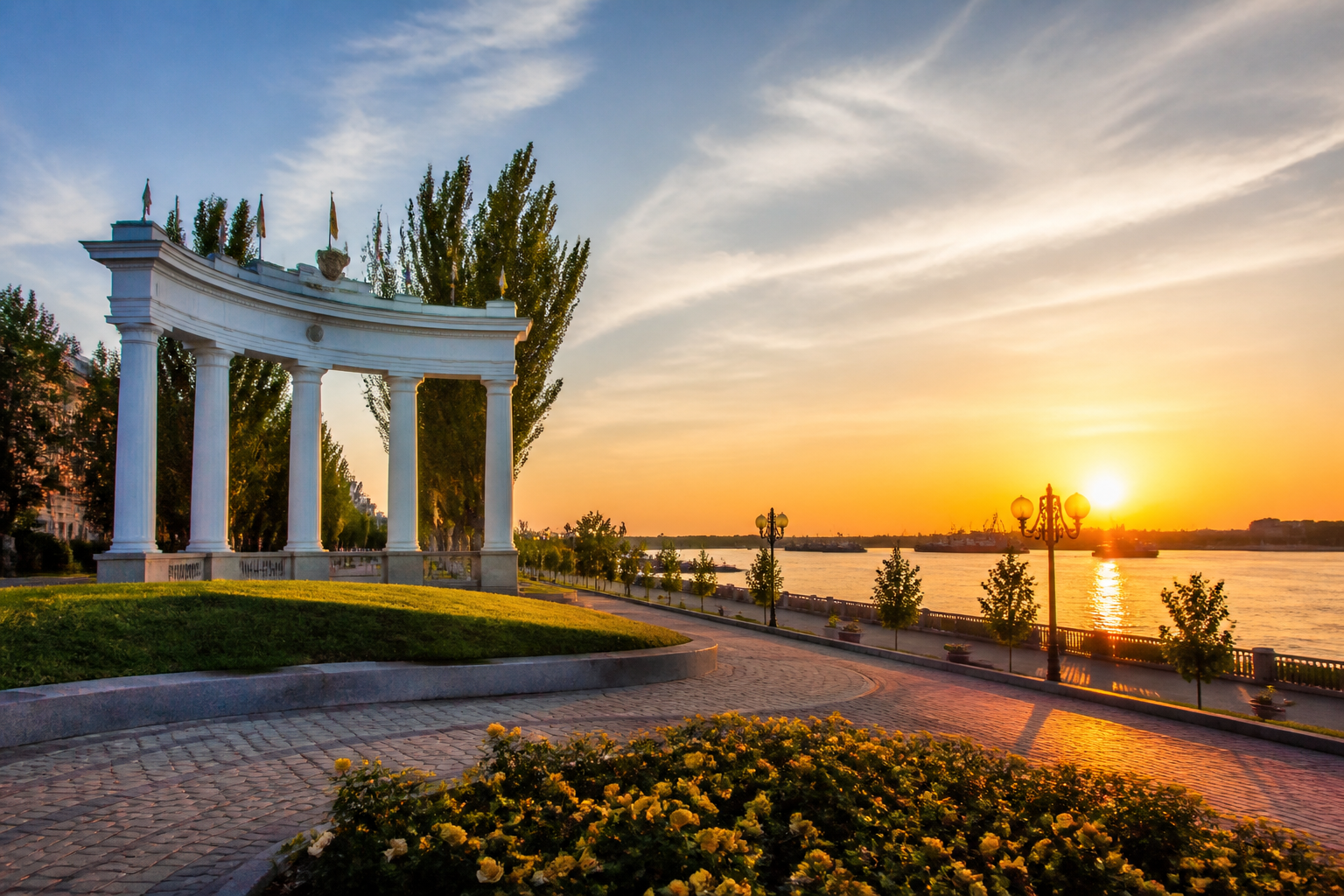 Аврора у місті Херсон